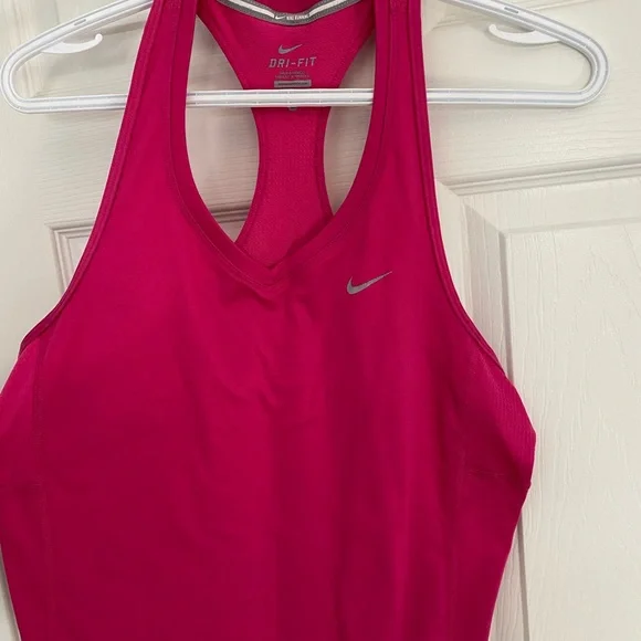 Nike Dri-Fit Racerback Tank, size L - Picture 3 of 7